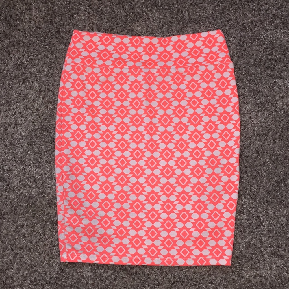 NWOT Lularoe Straight Skirt